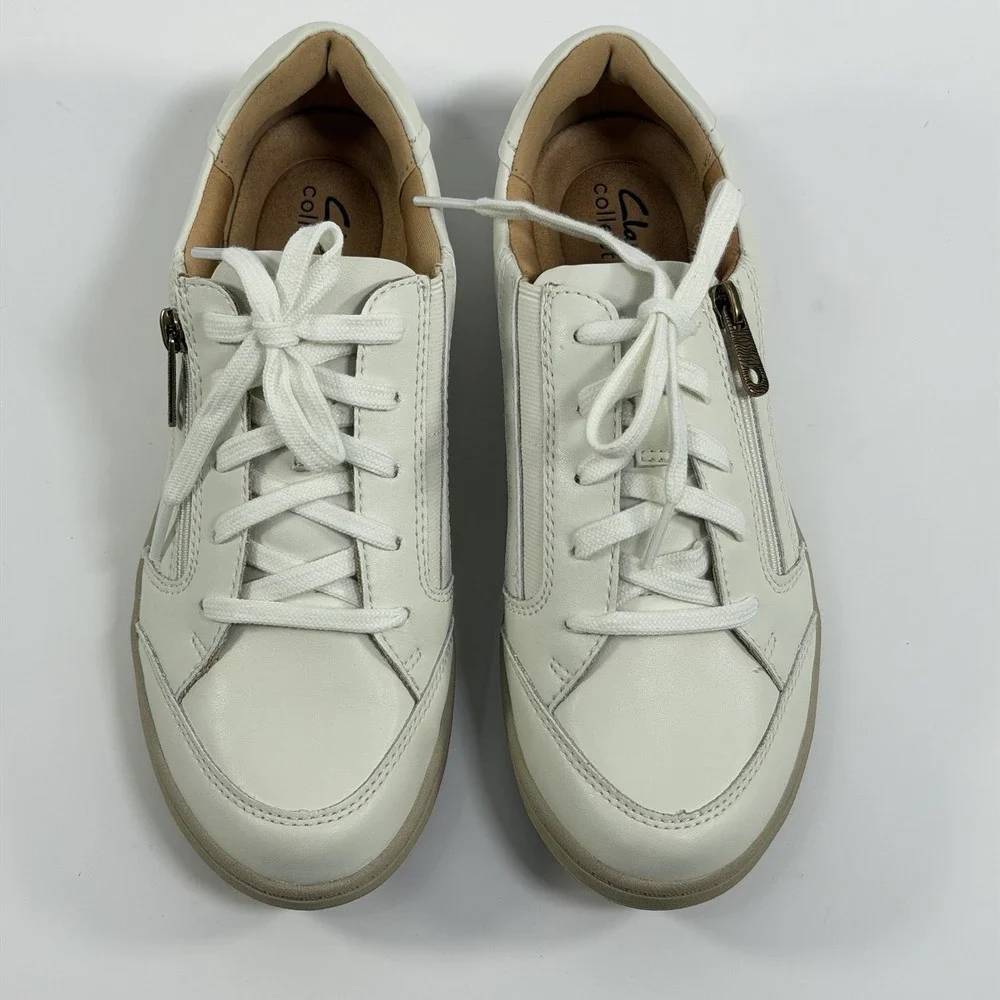 Clarks Size-8.5M Women's Bryianne Bayla Round Toe Off White Leather Sneakers